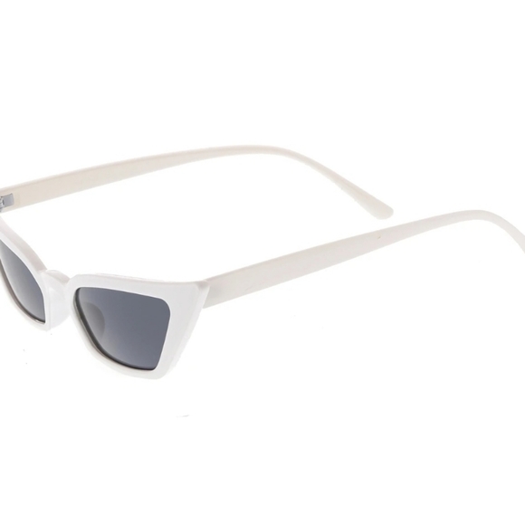 NEW RETRO CAT EYE SUNGLASSES - Picture 4 of 4